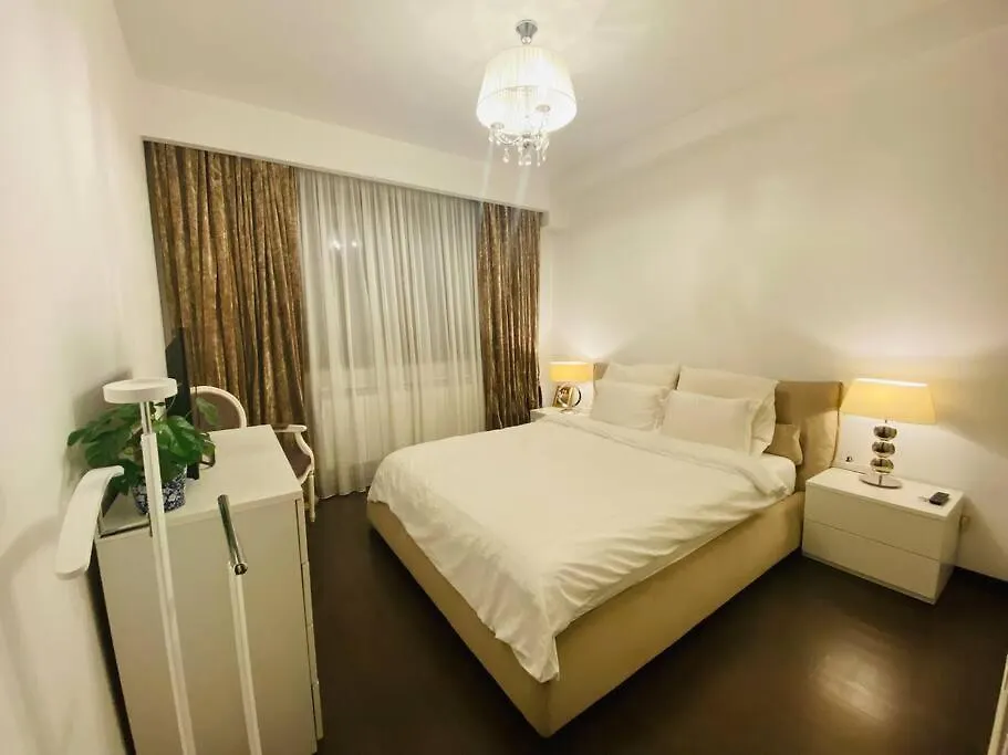 Apartament In Herastrau Self Check-In ブカレスト アパート